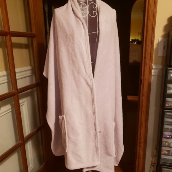 Lavender Wrap around after bath robe / wrap One size fits all - Picture 1 of 2